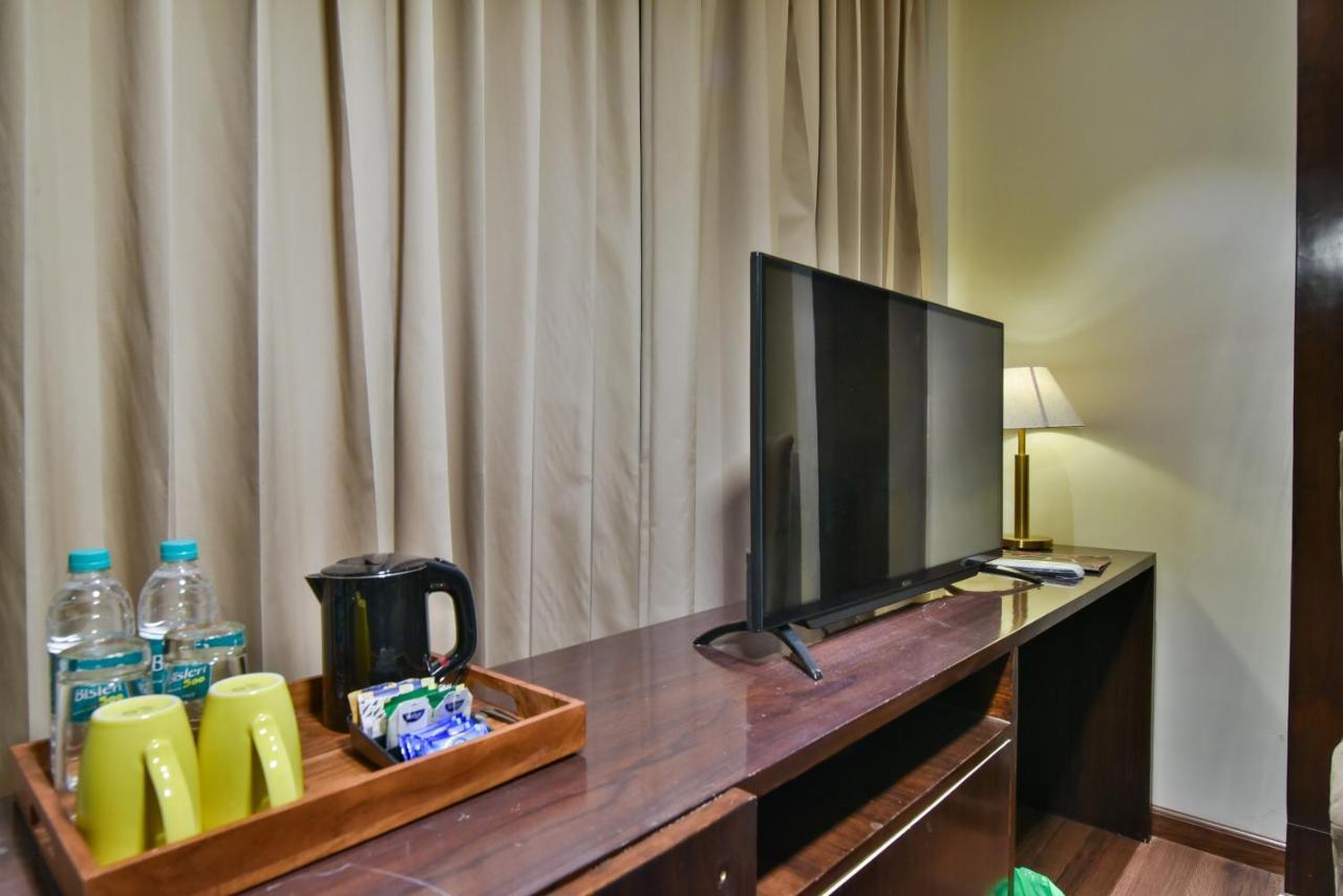 Hotel Br Grand With Nimo Club Amritsar -5 Mint From Golden Temple Bagian luar foto