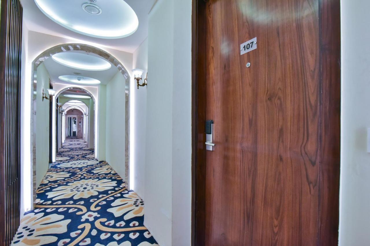 Hotel Br Grand With Nimo Club Amritsar -5 Mint From Golden Temple Bagian luar foto