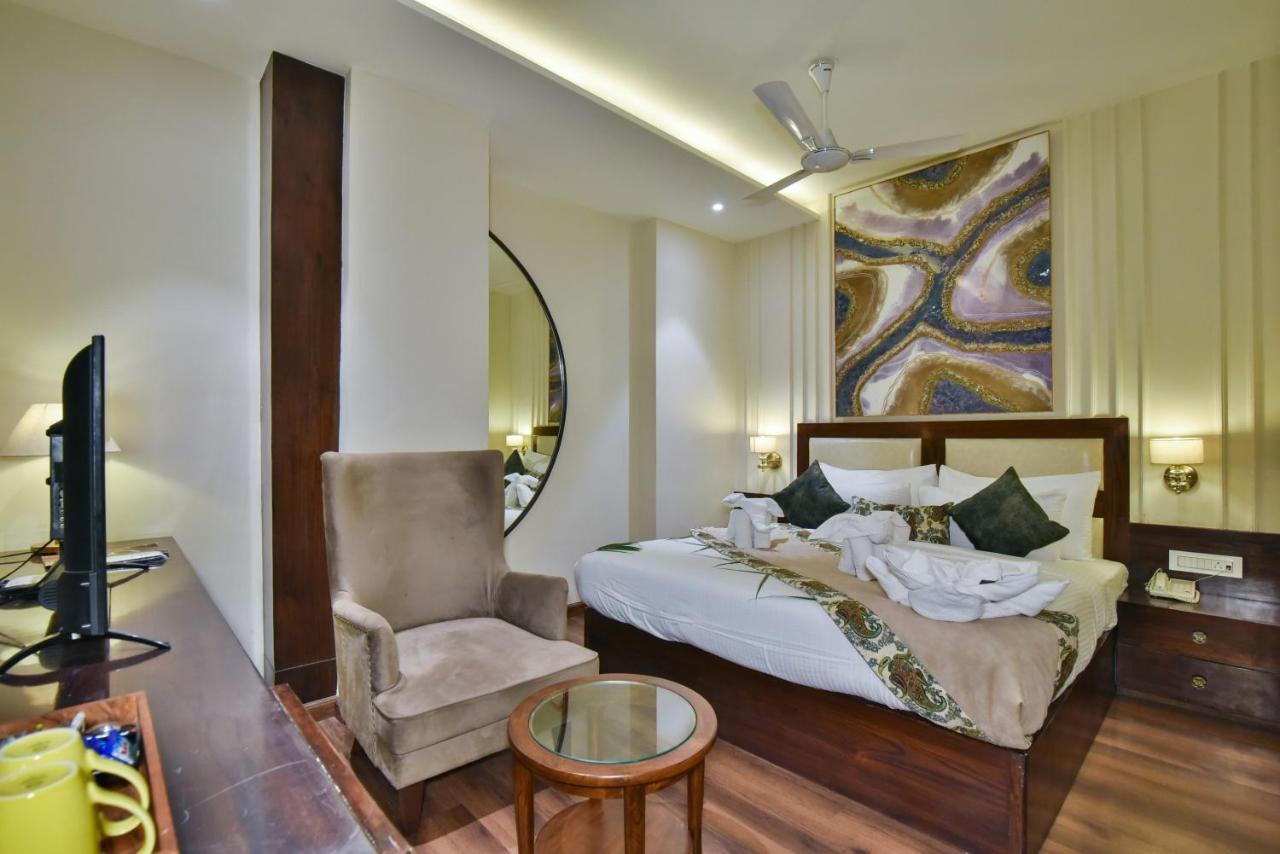 Hotel Br Grand With Nimo Club Amritsar -5 Mint From Golden Temple Bagian luar foto