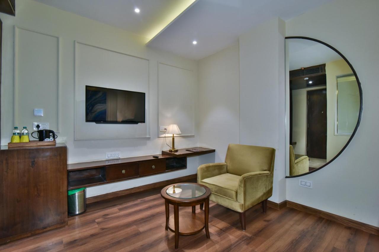 Hotel Br Grand With Nimo Club Amritsar -5 Mint From Golden Temple Bagian luar foto
