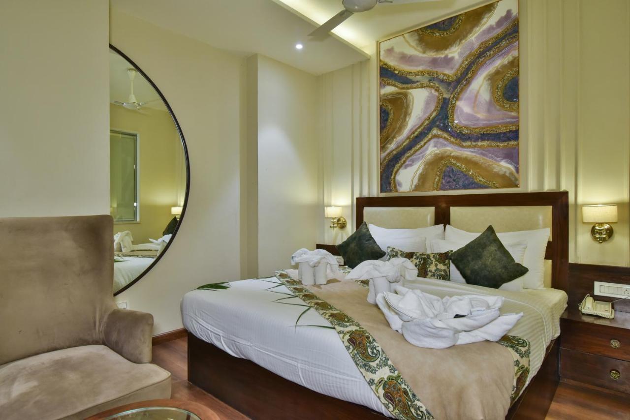 Hotel Br Grand With Nimo Club Amritsar -5 Mint From Golden Temple Bagian luar foto